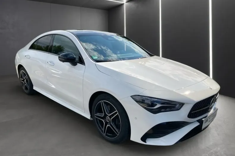 Mercedes-Benz CLA 200 din 2024 cu 12.416 km - oferta MER153125 - foto 2