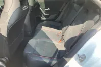 Mercedes-Benz CLA 200 din 2024 cu 12.416 km - oferta MER153125 - foto 11