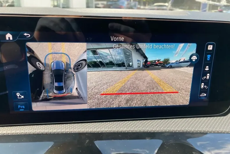 Mercedes-Benz CLA 200 din 2024 cu 12.416 km - oferta MER153125 - foto 15