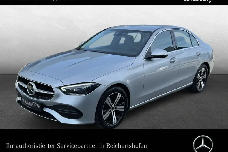 Mercedes-Benz C 300 din 2023 cu 18.759 km - oferta MER153126 - foto 1