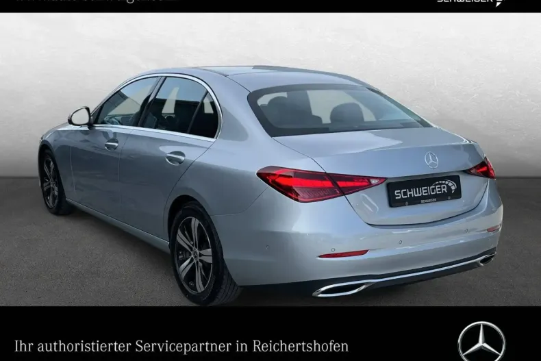 Mercedes-Benz C 300 din 2023 cu 18.759 km - oferta MER153126 - foto 2