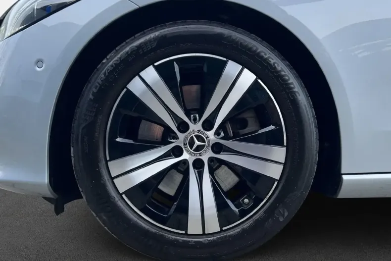 Mercedes-Benz C 300 din 2023 cu 18.759 km - oferta MER153126 - foto 8