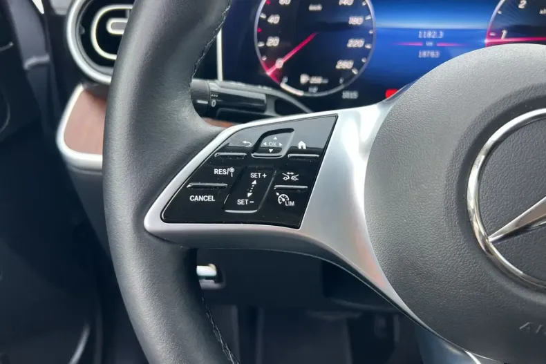 Mercedes-Benz C 300 din 2023 cu 18.759 km - oferta MER153126 - foto 19