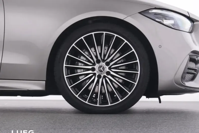 Mercedes-Benz C 200 din 2024 cu 8.326 km - oferta MER153127 - foto 22