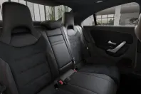 Mercedes-Benz CLA 180 din 2024 cu 24.054 km - oferta MER153129 - foto 9