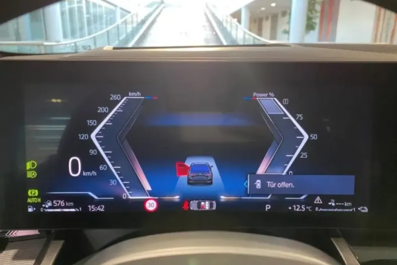 BMW 550 din 2024 cu 31.635 km - oferta BMW153131 - foto 13