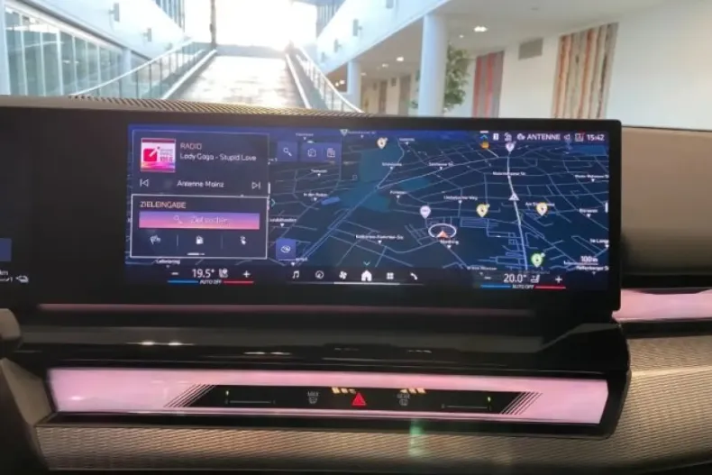 BMW 550 din 2024 cu 31.635 km - oferta BMW153131 - foto 14