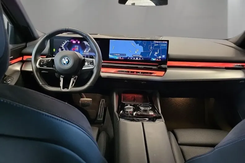 BMW 550 din 2024 cu 26.598 km - oferta BMW153133 - foto 10