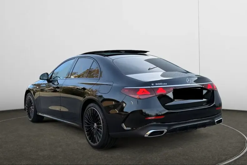 Mercedes-Benz E 300 din 2025 cu 17.015 km - oferta MER153136 - foto 5