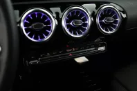 Mercedes-Benz CLA 180 din 2024 cu 21.800 km - oferta MER153140 - foto 11