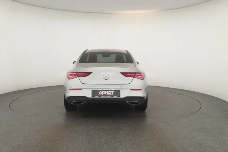 Mercedes-Benz CLA 180 din 2024 cu 21.800 km - oferta MER153140 - foto 27