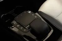 Mercedes-Benz CLA 250 din 2022 cu 53.970 km - oferta MER153141 - foto 16