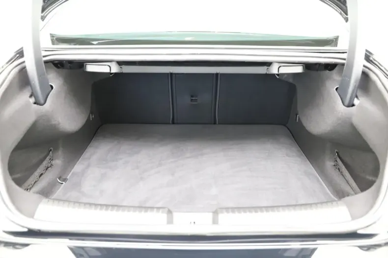 Mercedes-Benz CLA 220 din 2024 cu 15.000 km - oferta MER153142 - foto 19