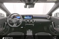 Mercedes-Benz CLA 200 din 2024 cu 23.675 km - oferta MER153145 - foto 6