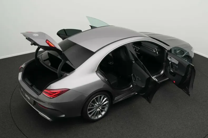 Mercedes-Benz CLA 200 din 2024 cu 19.796 km - oferta MER153147 - foto 15