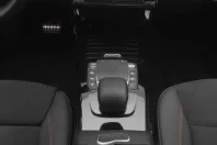 Mercedes-Benz CLA 200 din 2024 cu 19.796 km - oferta MER153147 - foto 21
