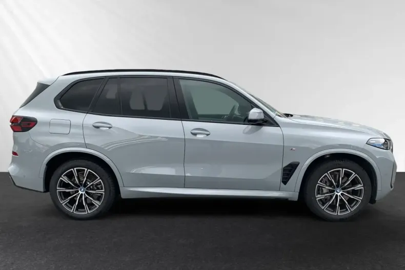 BMW X5 din 2025 cu 8.536 km - oferta BMW153152 - foto 3
