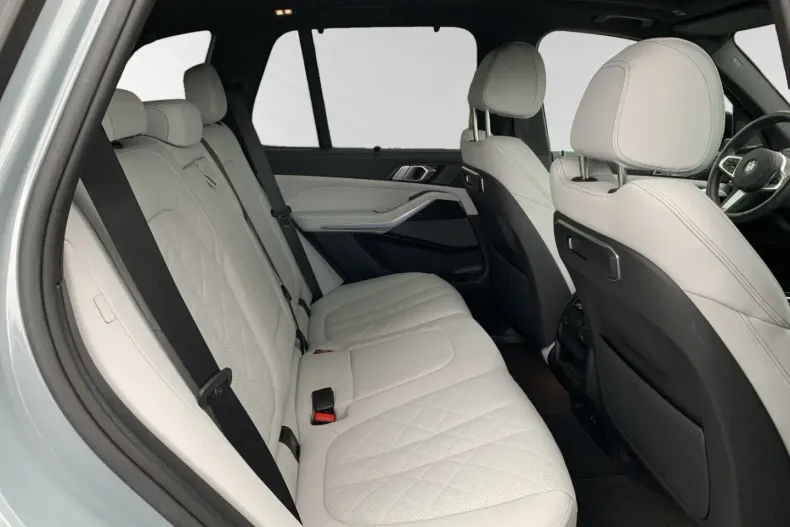 BMW X5 din 2025 cu 8.536 km - oferta BMW153152 - foto 11