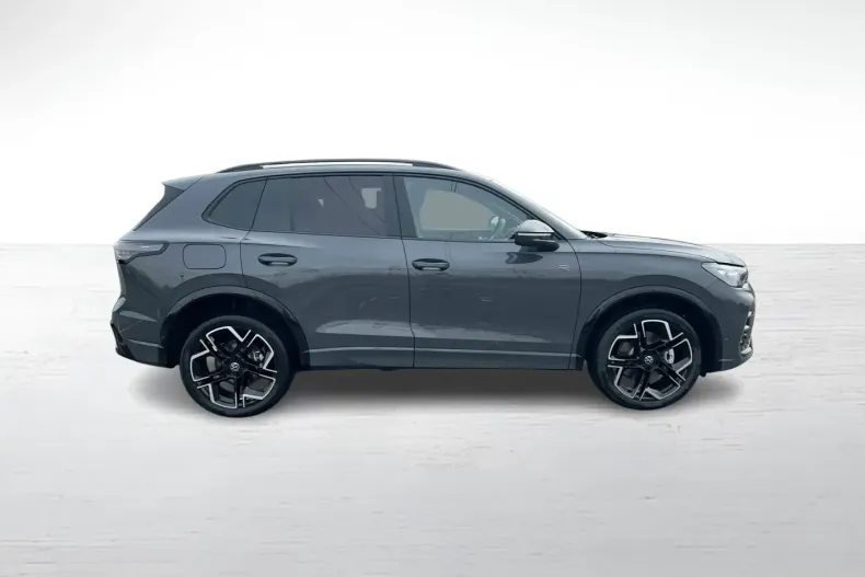 Volkswagen Tiguan din 2025 cu 963 km - oferta VOL153155 - foto 6