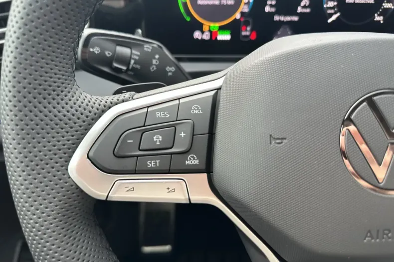 Volkswagen Tiguan din 2025 cu 963 km - oferta VOL153155 - foto 15