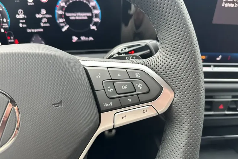 Volkswagen Tiguan din 2025 cu 963 km - oferta VOL153155 - foto 16