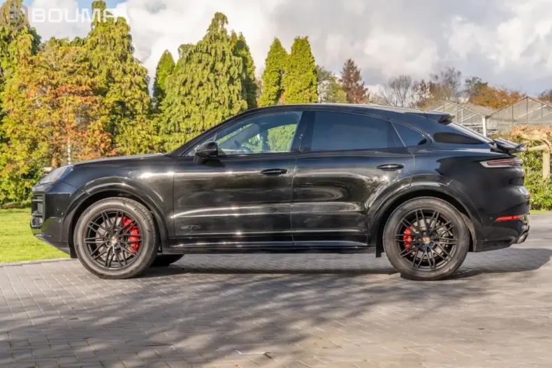 Porsche Cayenne din 2025 cu 19.000 km - oferta POR153169 - foto 2