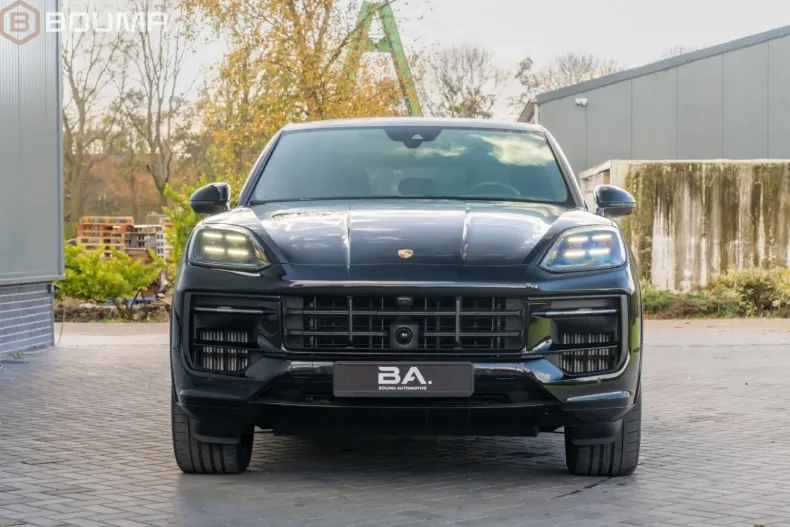 Porsche Cayenne din 2025 cu 19.000 km - oferta POR153169 - foto 8