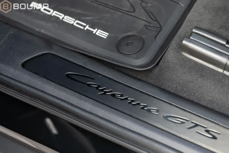 Porsche Cayenne din 2025 cu 19.000 km - oferta POR153169 - foto 37