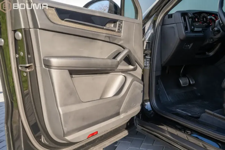 Porsche Cayenne din 2025 cu 19.000 km - oferta POR153169 - foto 46