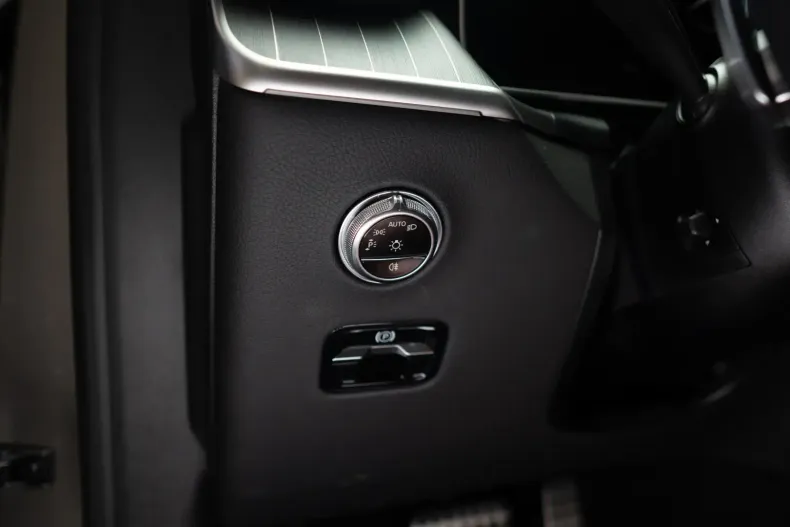 Mercedes-Benz GLC 200 din 2024 cu 16.200 km - oferta MER153171 - foto 20