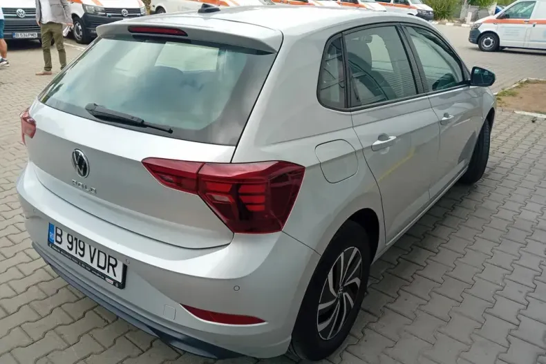 Volkswagen Polo din 2022 cu 59.800 km - oferta VOL153174 - foto 3