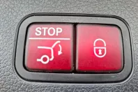 Mercedes-Benz GLB din 2024 cu 25.277 km - oferta MER153181 - foto 30