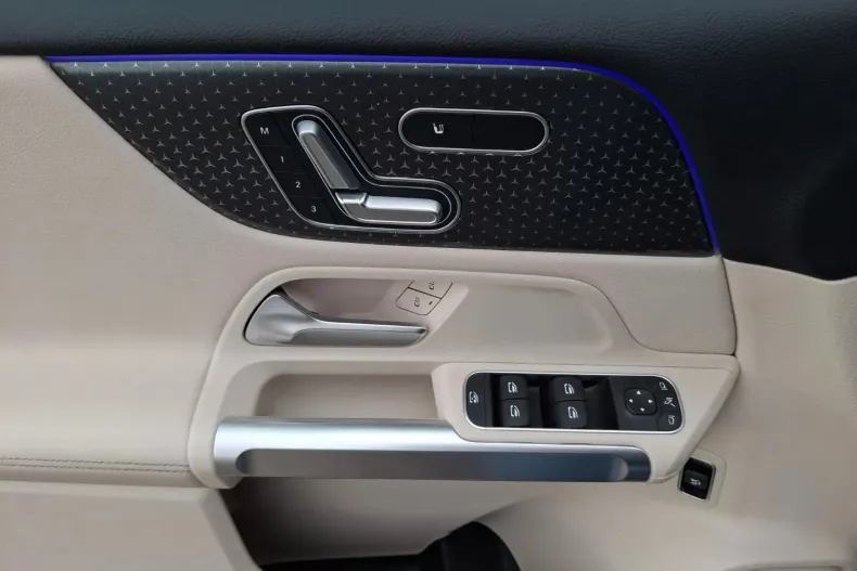 Mercedes-Benz GLB din 2024 cu 25.277 km - oferta MER153181 - foto 33