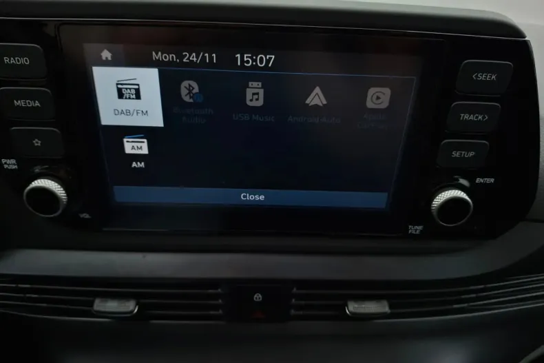 Hyundai i20 din 2023 cu 30.316 km - oferta HYU153182 - foto 18