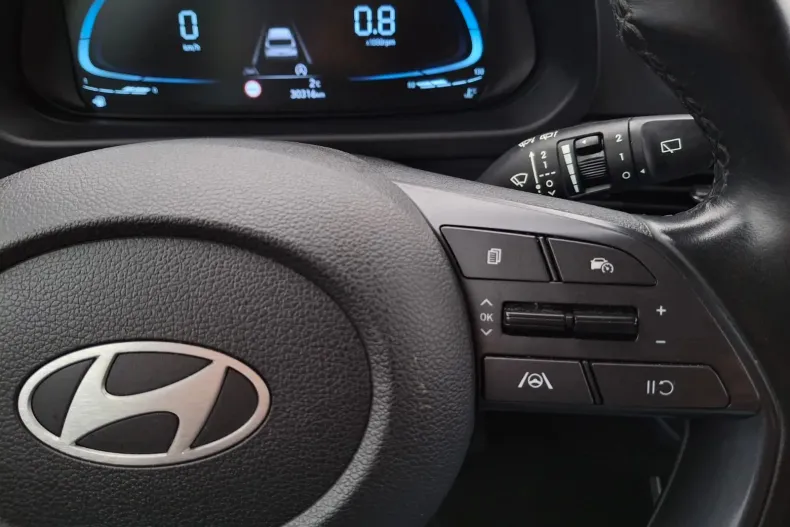 Hyundai i20 din 2023 cu 30.316 km - oferta HYU153182 - foto 23