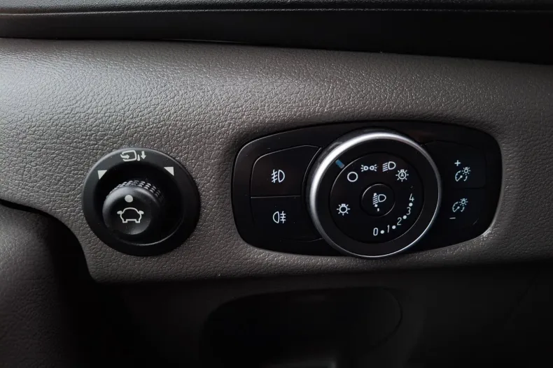 Ford Transit din 2023 cu 84.713 km - oferta FOR153184 - foto 16