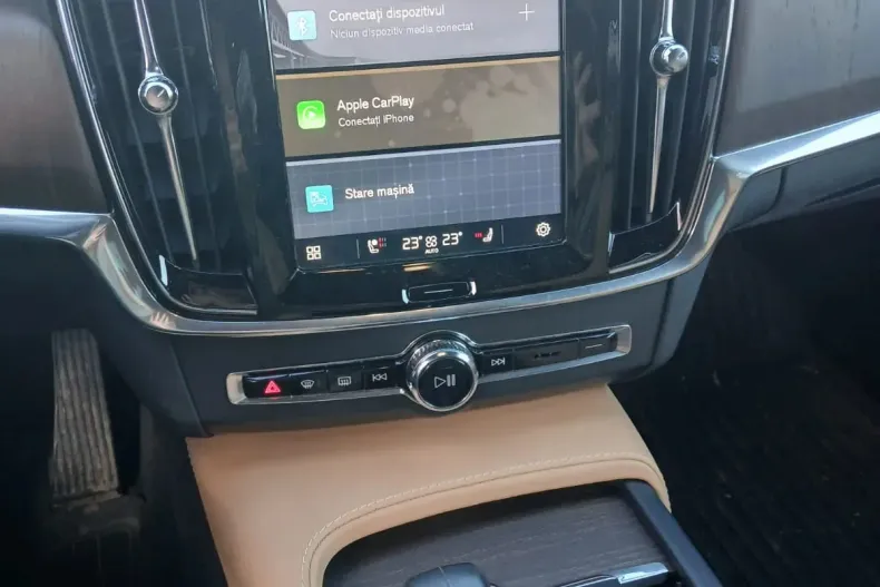 Volvo V90 din 2021 cu 66.563 km - oferta VOL153186 - foto 8