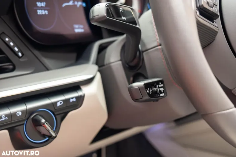 Porsche 911 din 2023 cu 18.200 km - oferta POR153196 - foto 10