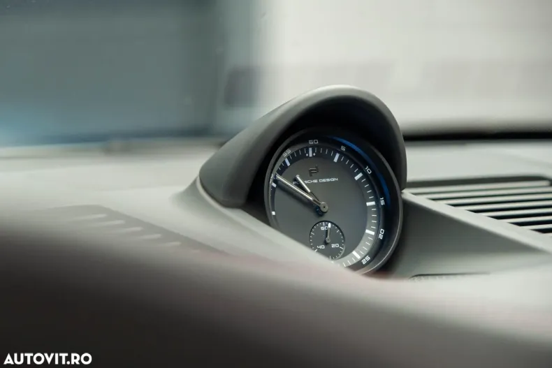 Porsche 911 din 2023 cu 18.200 km - oferta POR153196 - foto 14