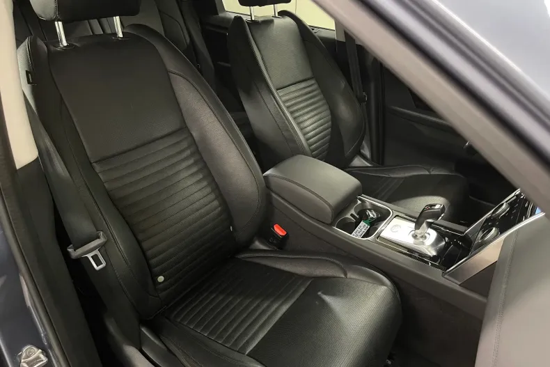 Land Rover Discovery Sport din 2021 cu 79.959 km - oferta LAN153199 - foto 10