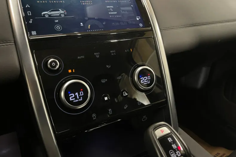 Land Rover Discovery Sport din 2021 cu 79.959 km - oferta LAN153199 - foto 22