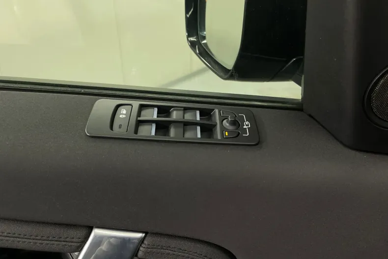 Land Rover Discovery Sport din 2021 cu 79.959 km - oferta LAN153199 - foto 26