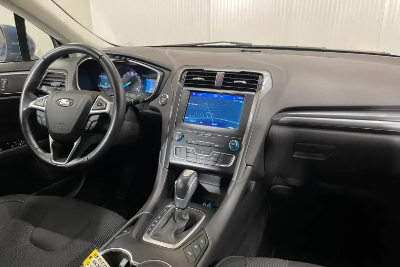 Ford Mondeo din 2021 cu 67.220 km - oferta FOR153200 - foto 8