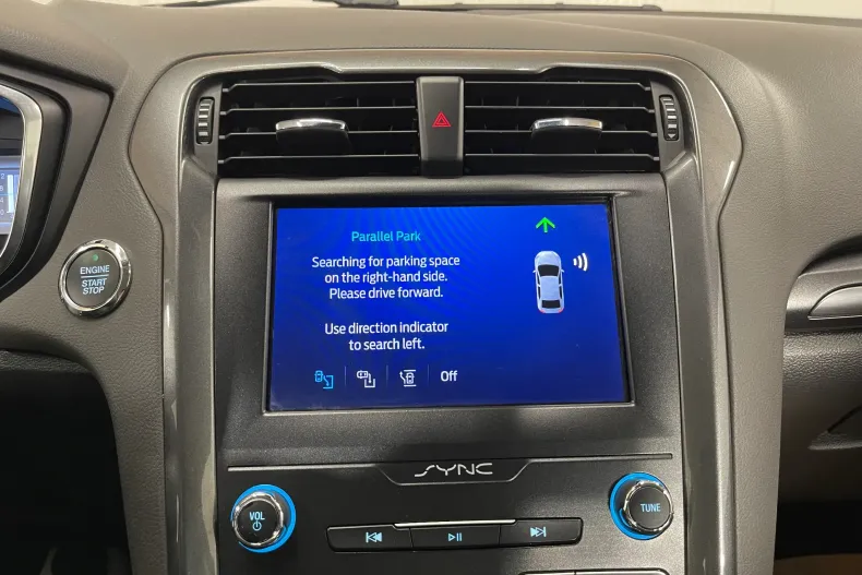 Ford Mondeo din 2021 cu 67.220 km - oferta FOR153200 - foto 14