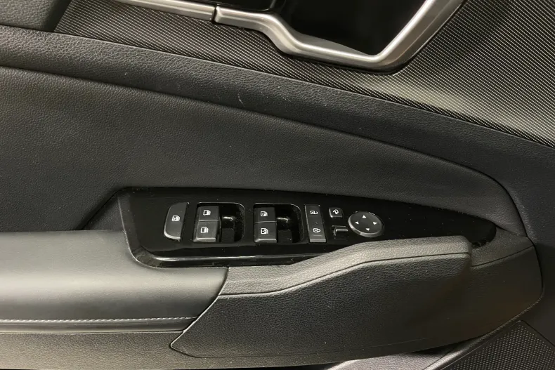 Kia Sportage din 2023 cu 147.618 km - oferta KIA153201 - foto 25