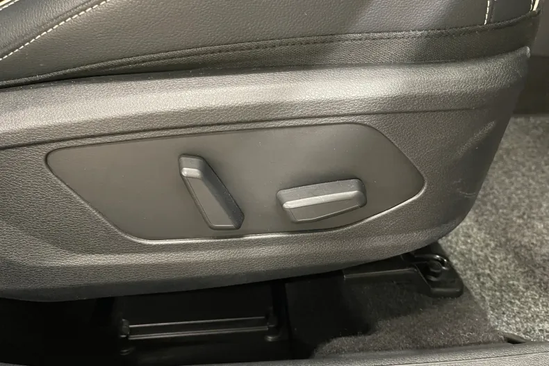 Kia Sportage din 2021 cu 59.166 km - oferta KIA153202 - foto 24