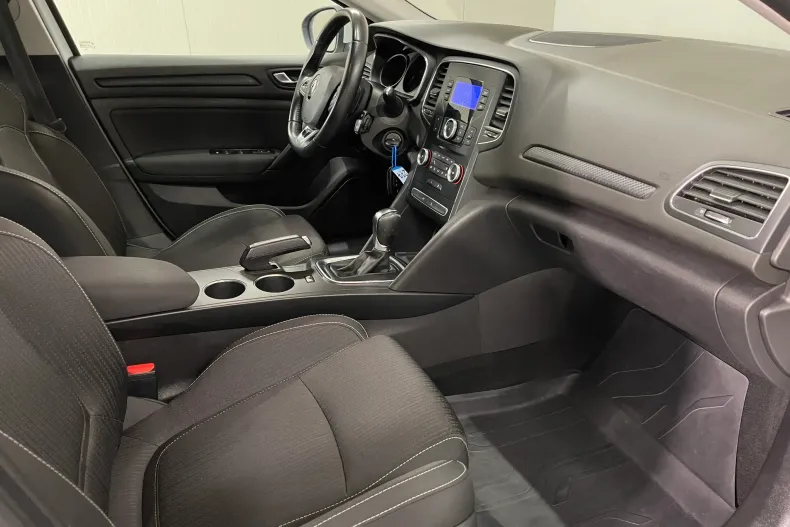 Renault Megane din 2019 cu 110.083 km - oferta REN153205 - foto 10