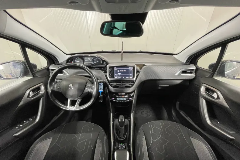 Peugeot 2008 din 2020 cu 82.915 km - oferta PEU153206 - foto 7