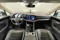 Volkswagen Touareg din 2020 cu 116.806 km - oferta VOL153207 - foto 8