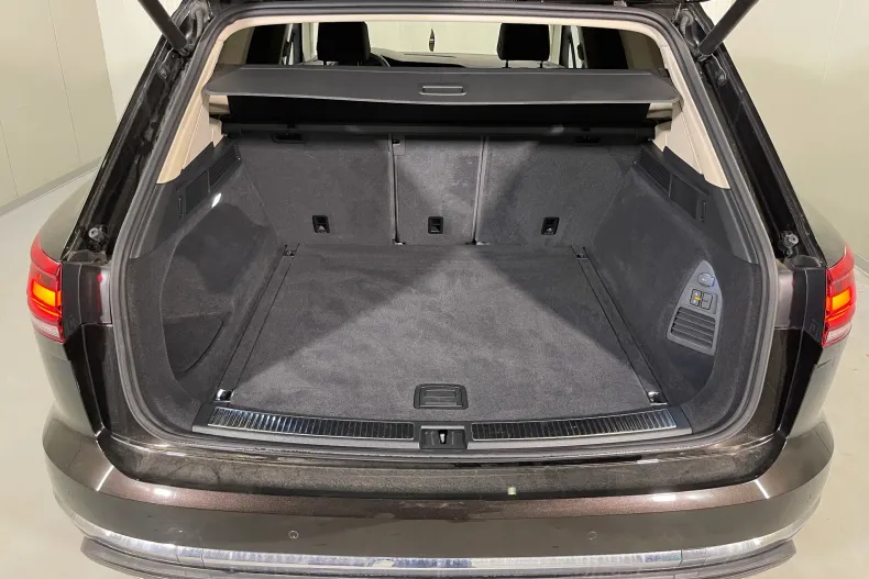 Volkswagen Touareg din 2020 cu 116.806 km - oferta VOL153207 - foto 14